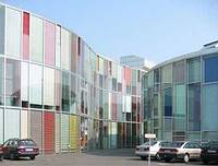 Moderne Institute in der Stadt f�r Wissenschaft, Wirtschaft und Medien in Berlin Adlershof